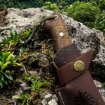 Hunting knife