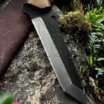 Hunting knife
