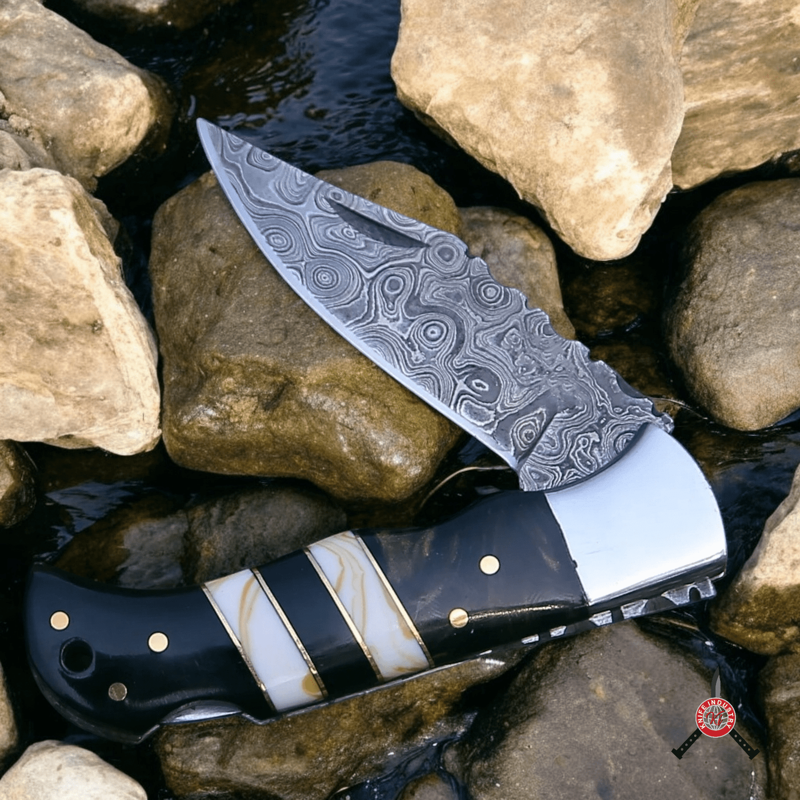 fOLDING KNIFE