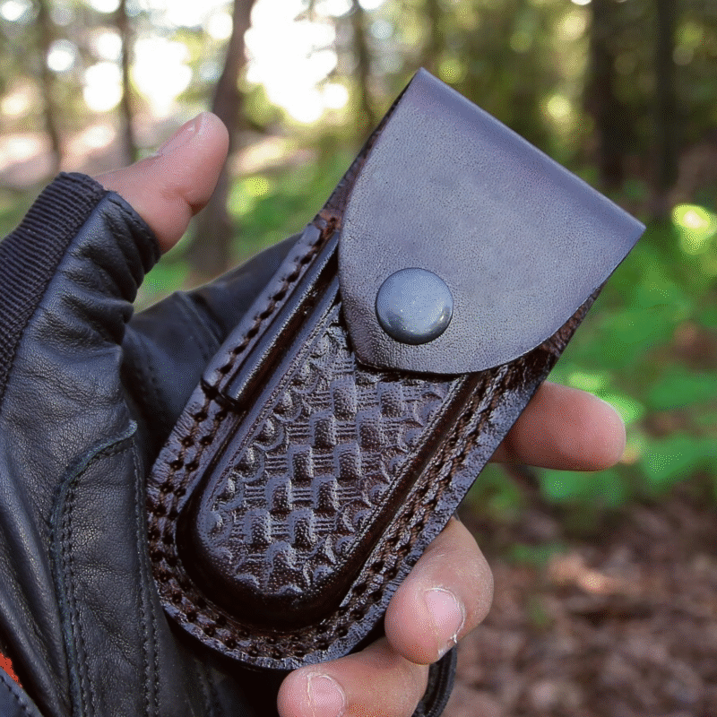 folding knife