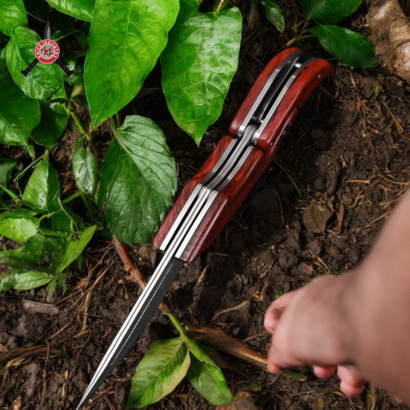 folding knife