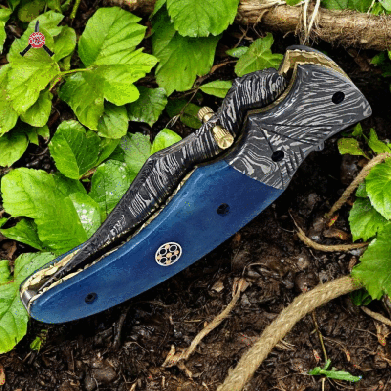 folding knife