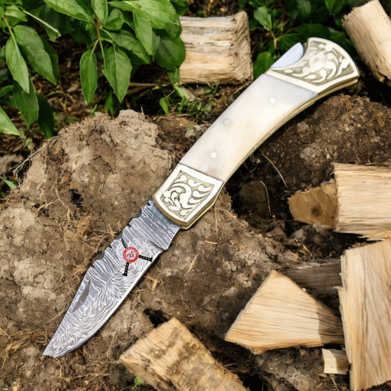folding knife