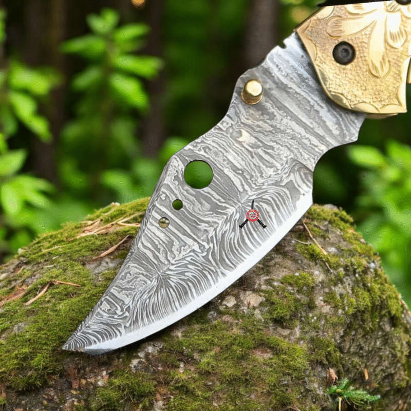 folding knife