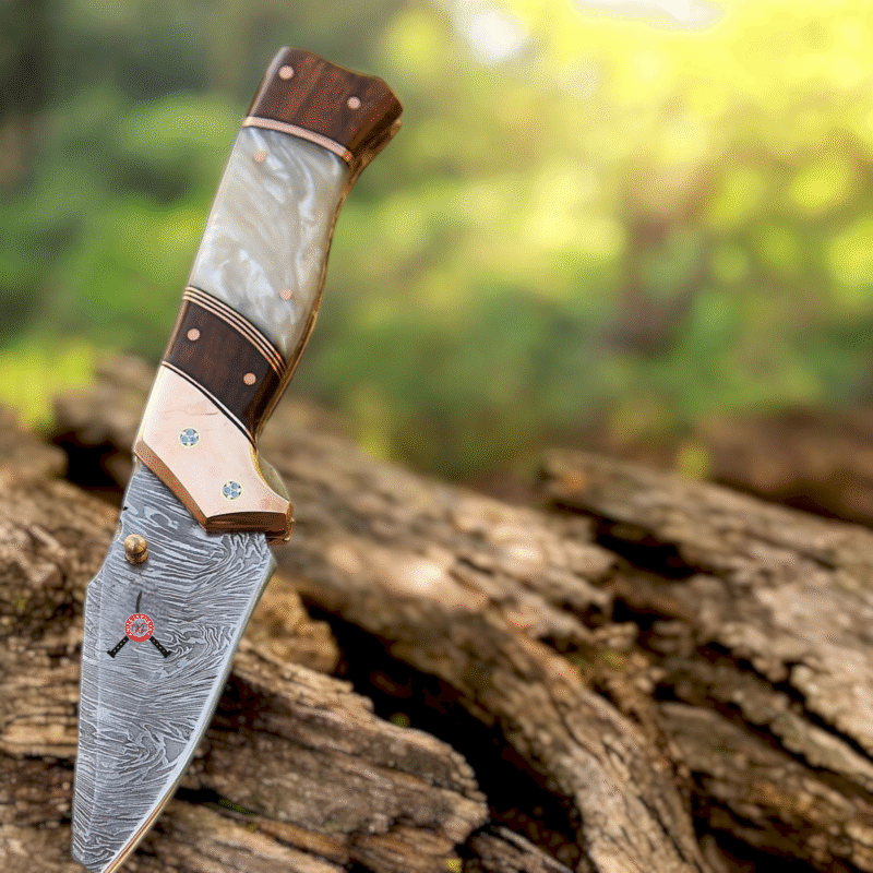 folding knife