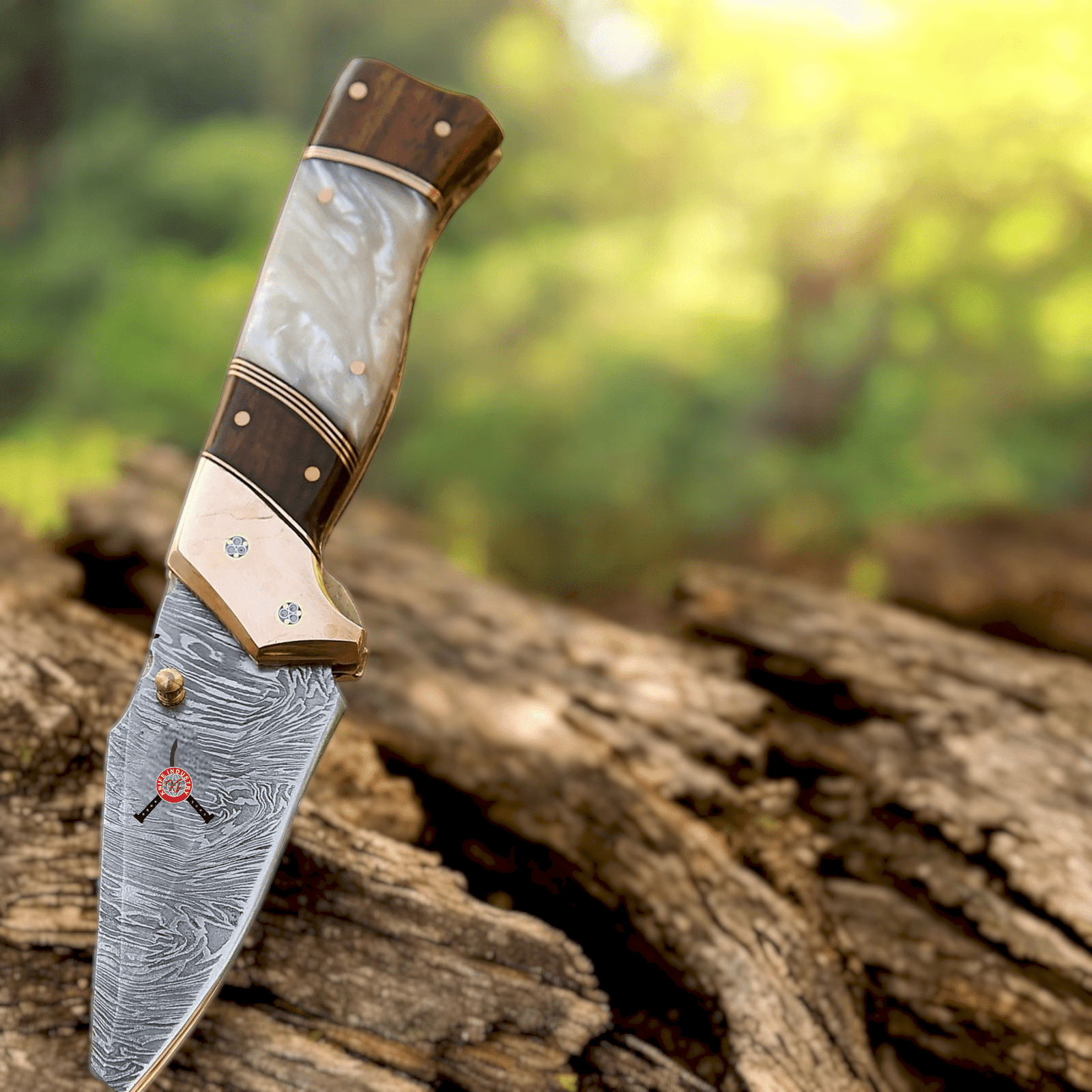 folding knife