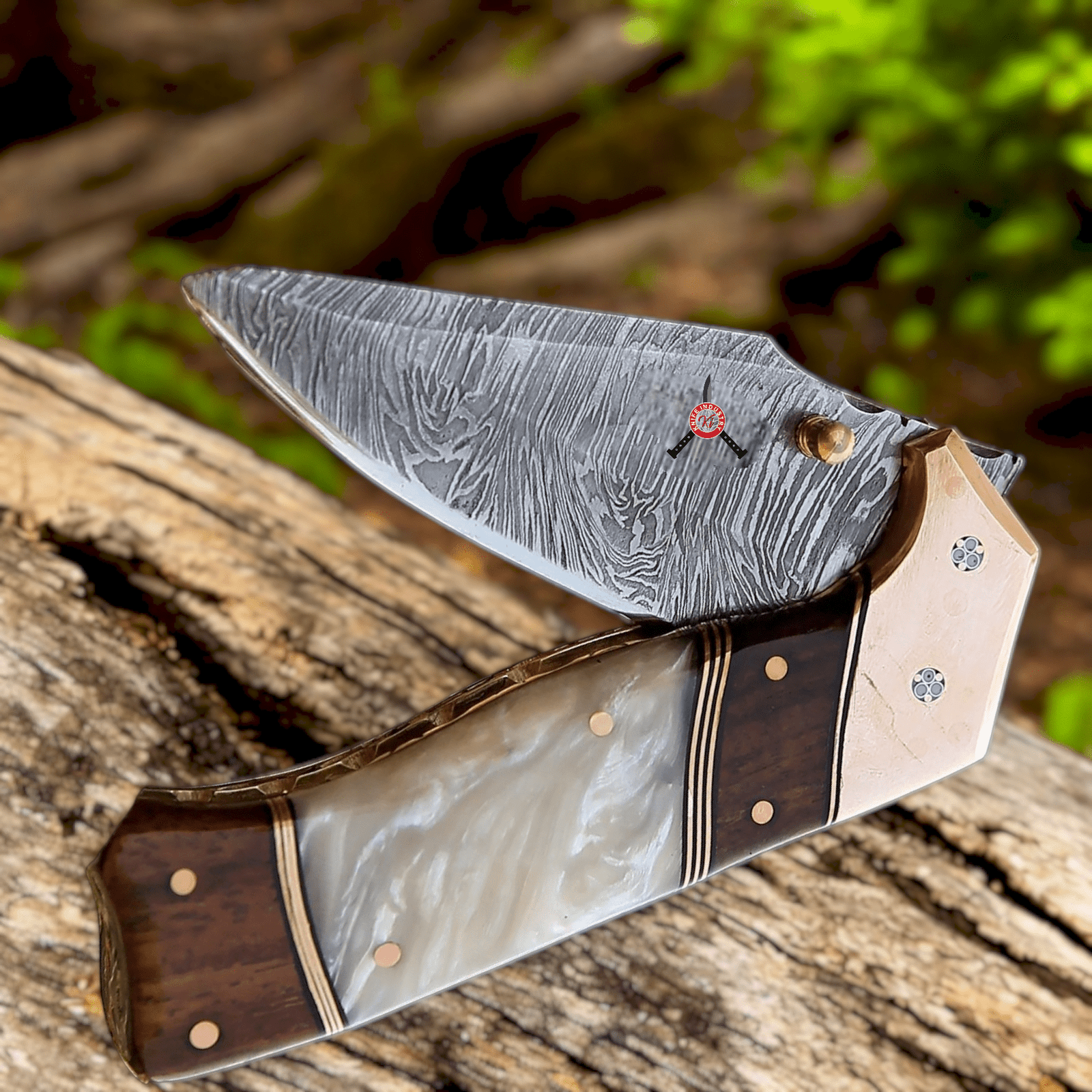 folding knife
