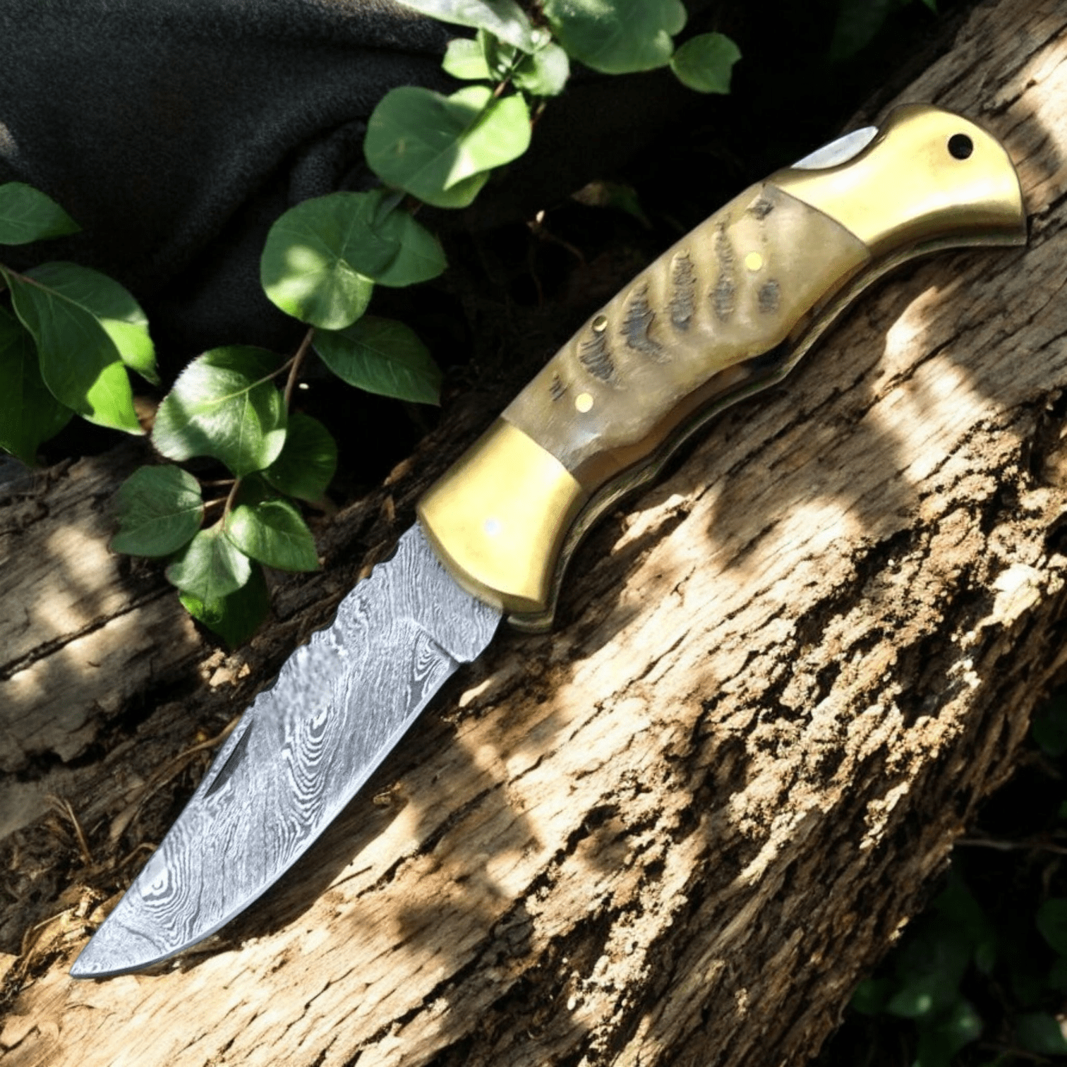 folding knife