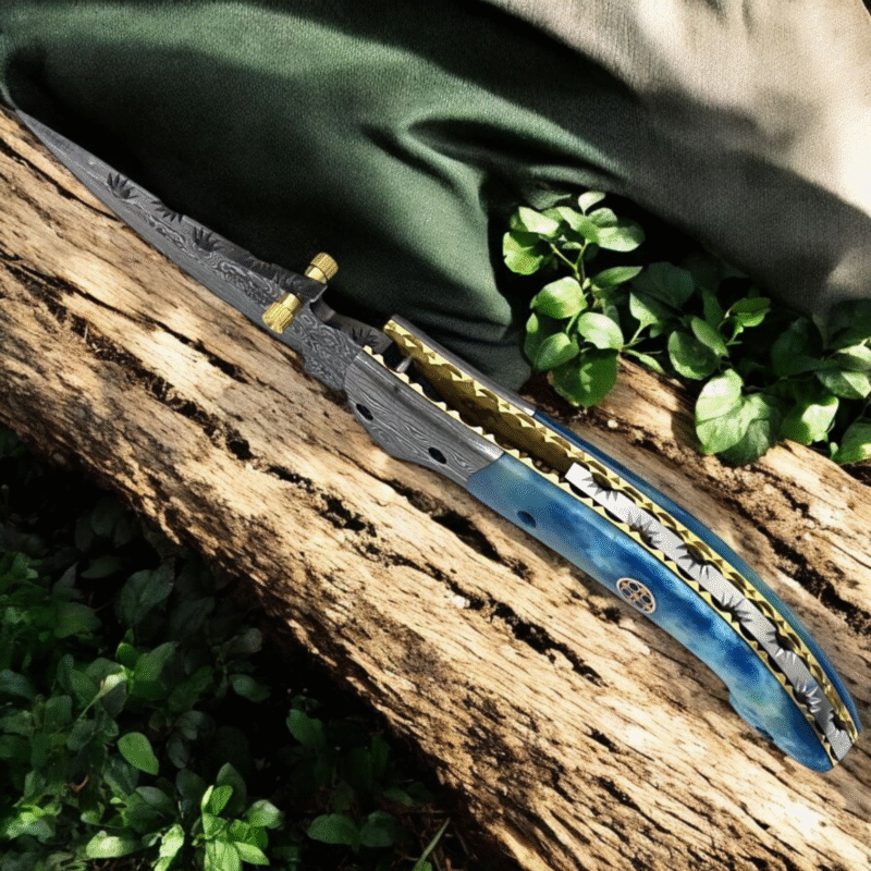 folding knife