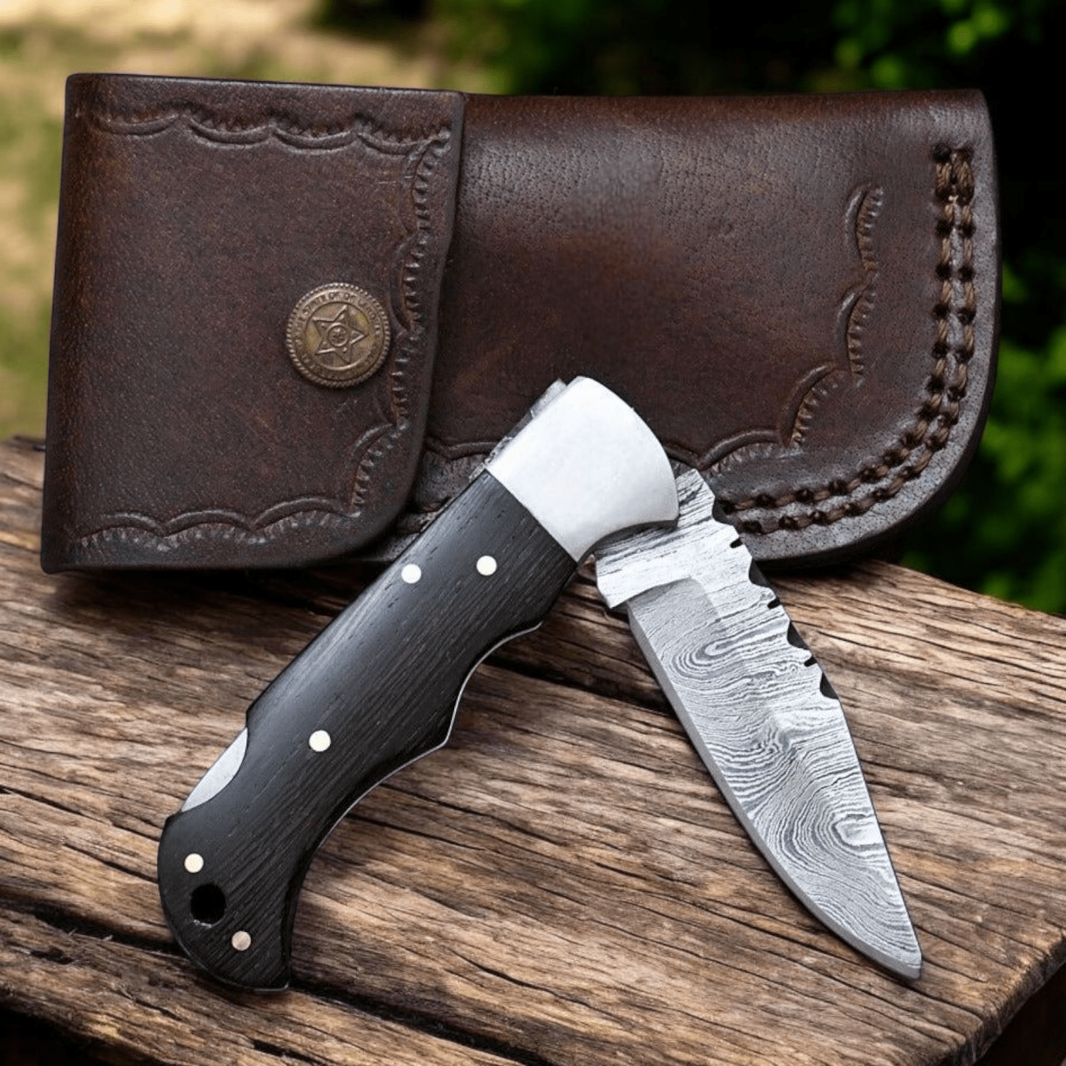 folding knife