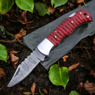 folding knife