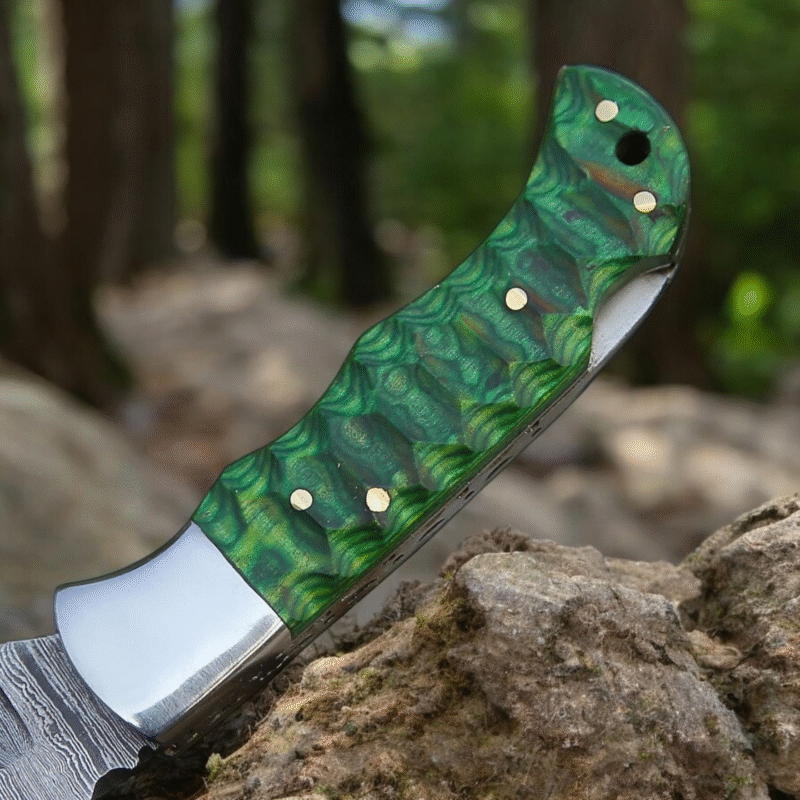 folding knife