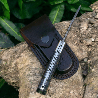 folding knife