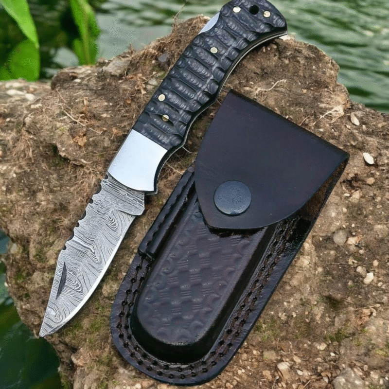 folding knife