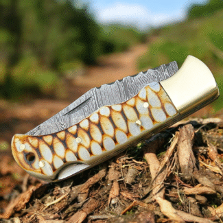 folding knife