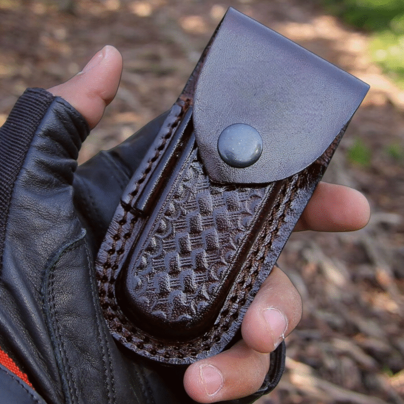 folding knife