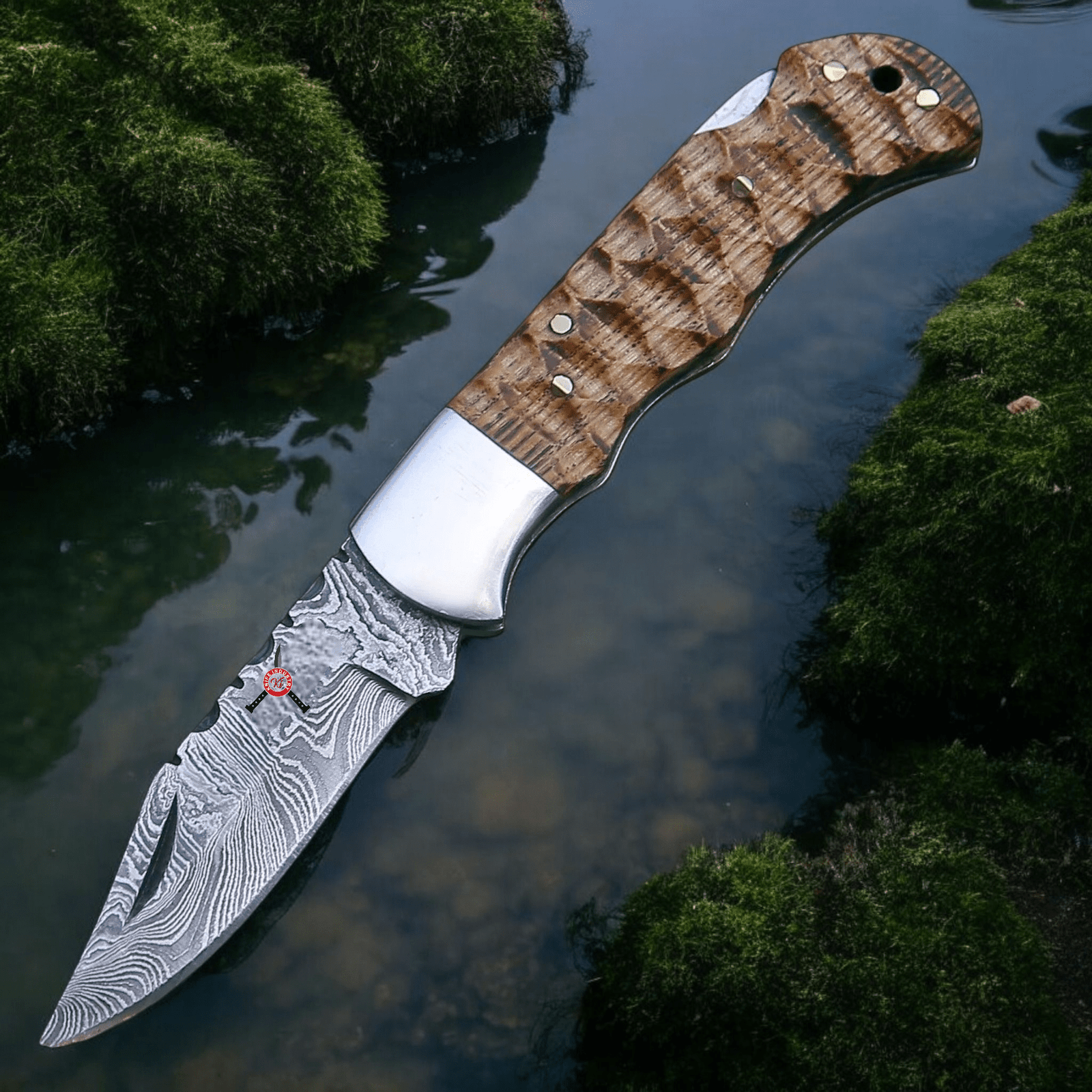 folding knife