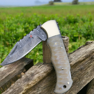 folding knife