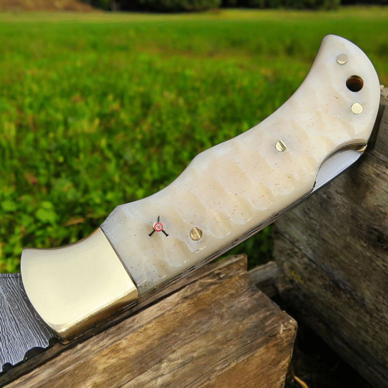 folding knife