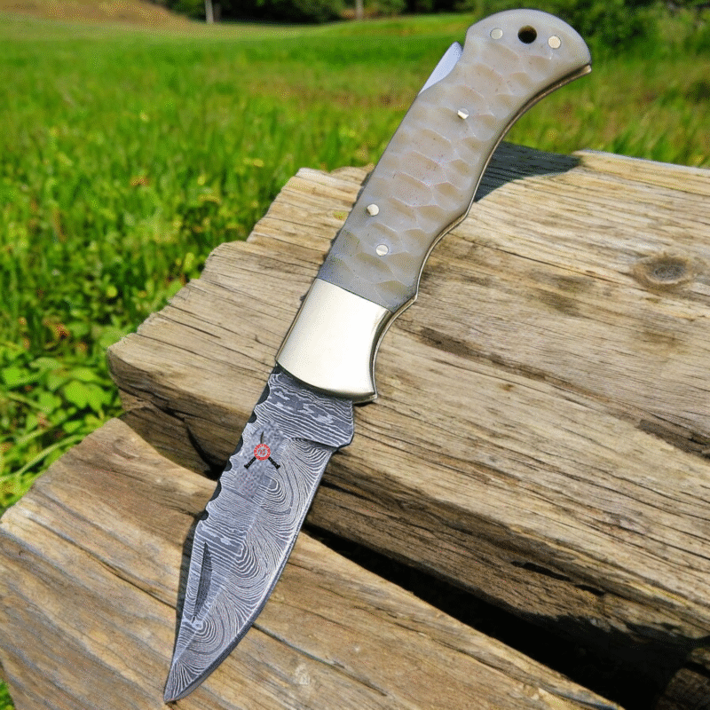 folding knife