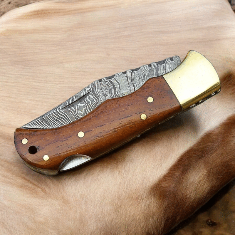 folding knife