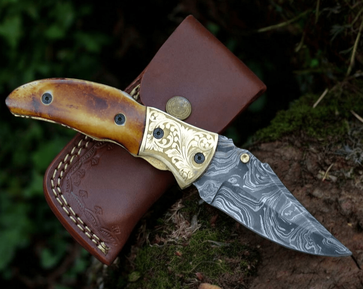 folding knife