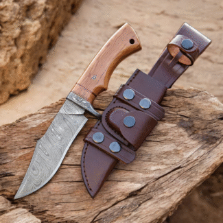 Hunting knife