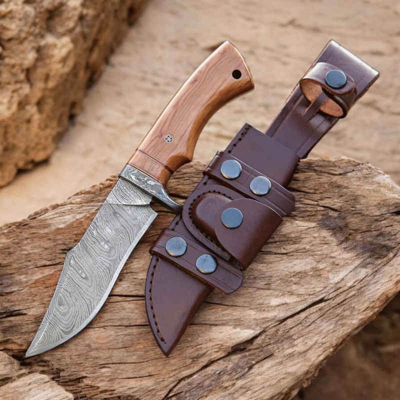 Hunting knife