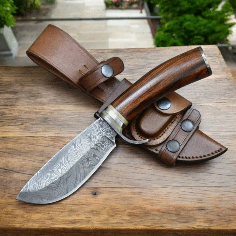 Hunting knife