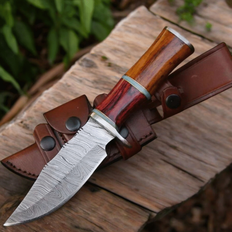 Hunting knife