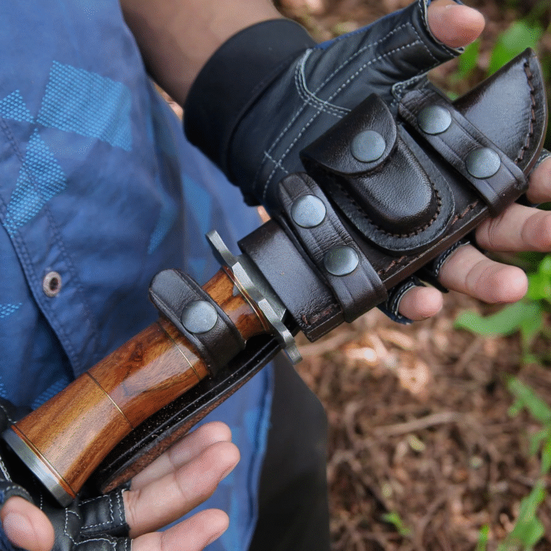Hunting knife
