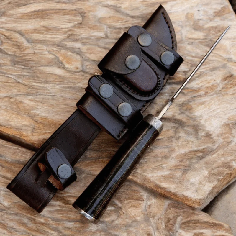Hunting knife