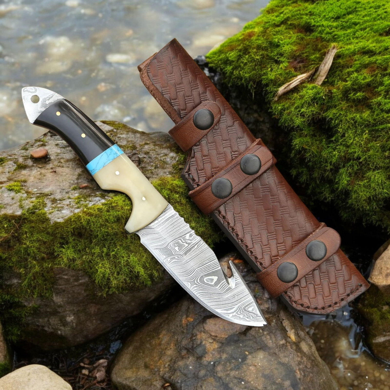 Hunting knife
