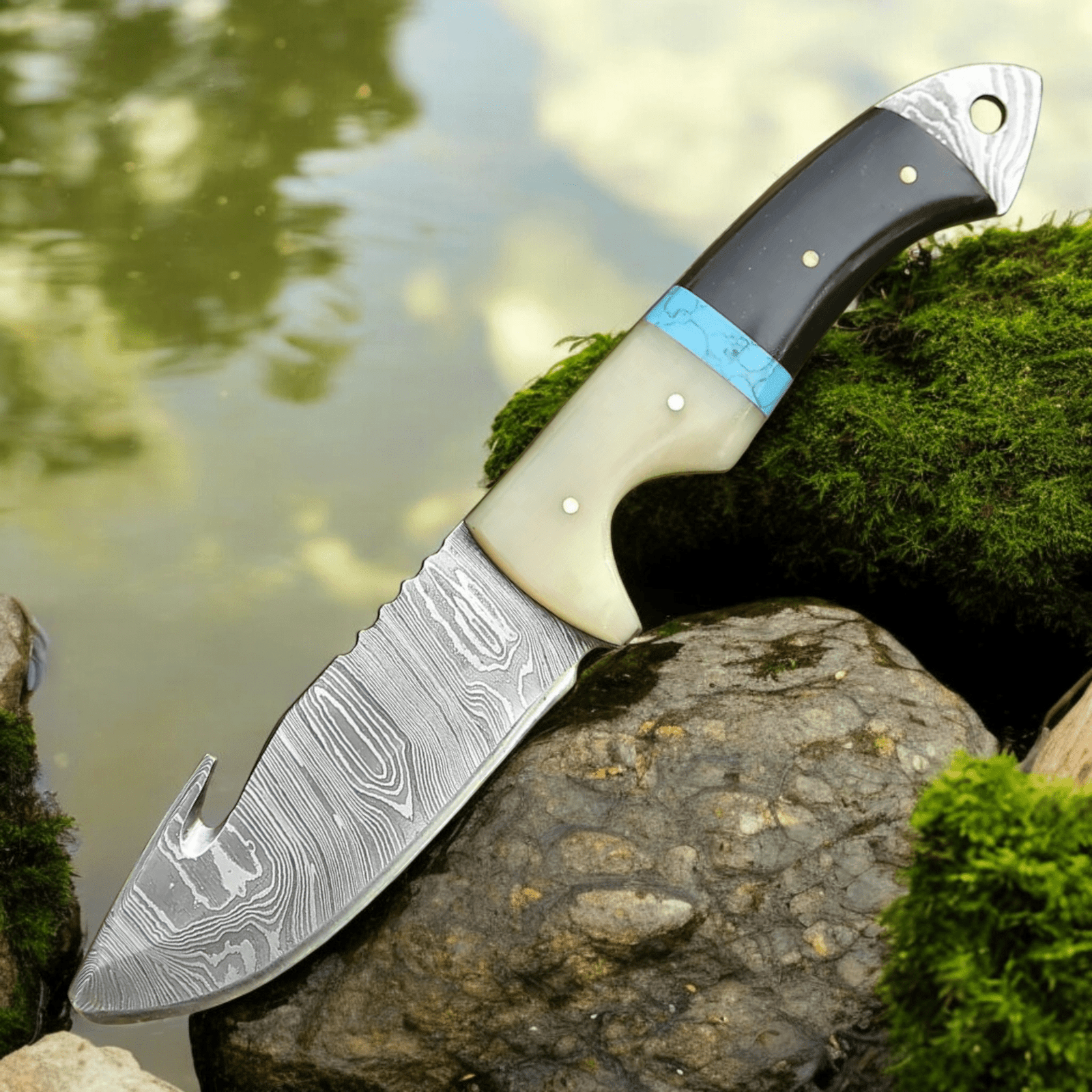 Hunting knife