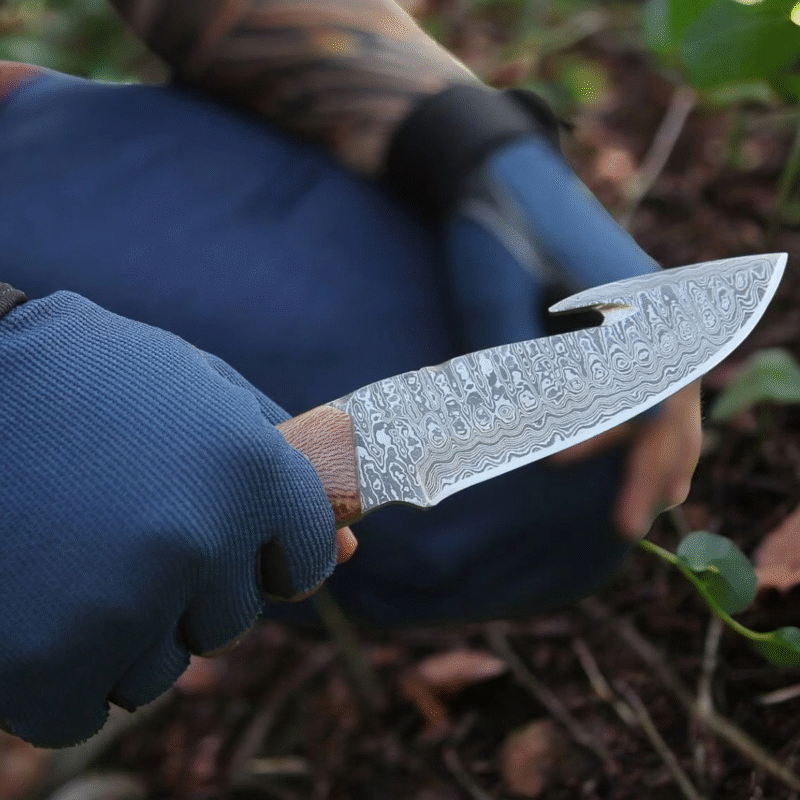 Hunting knife