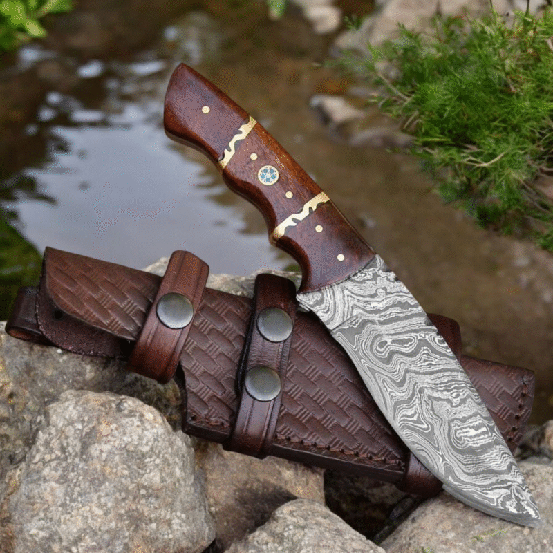 Hunting knife