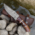 Hunting knife
