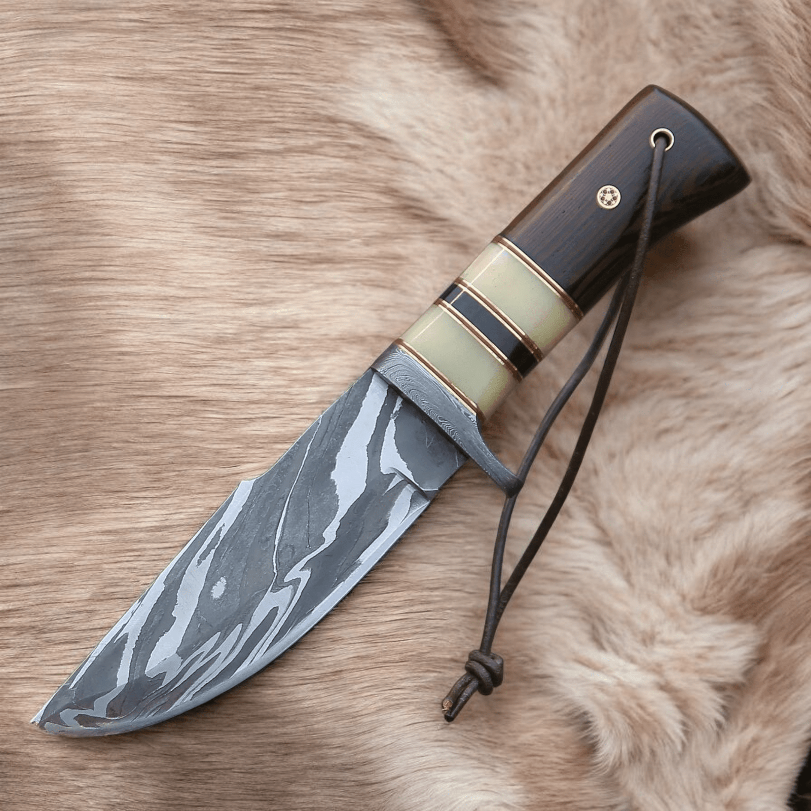 Hunting knife