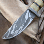 Hunting knife