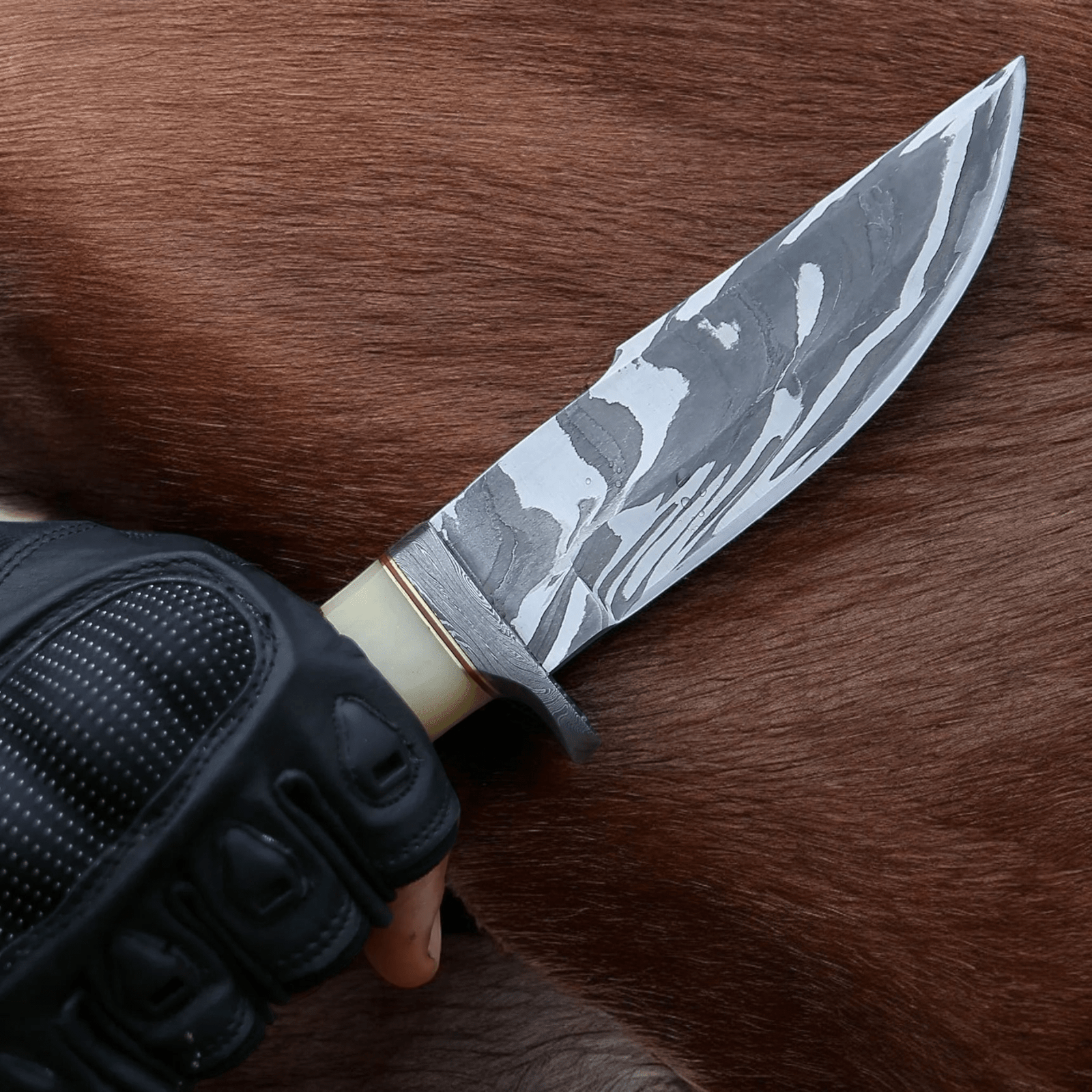 Hunting knife