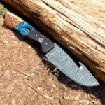 Hunting knife