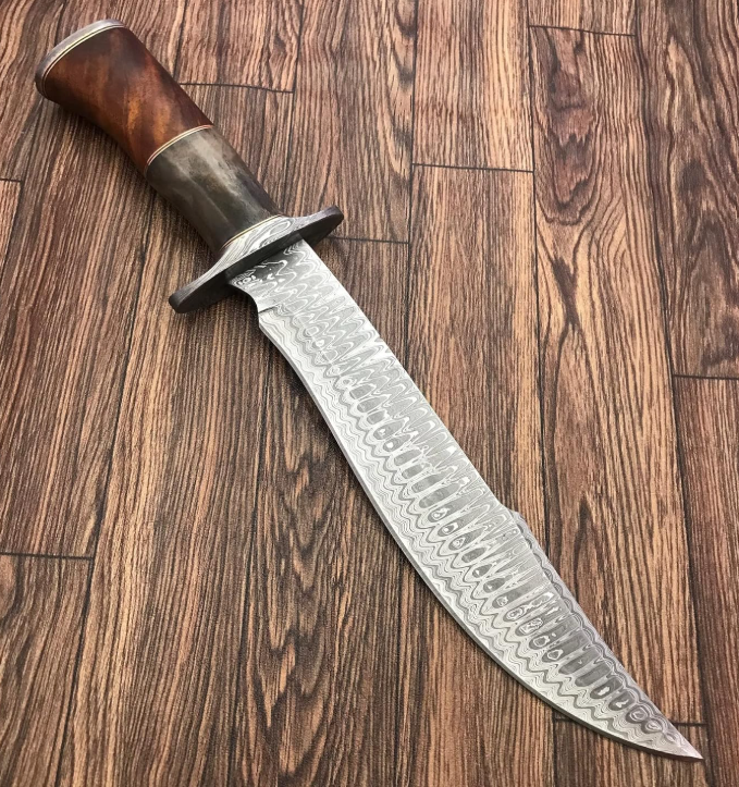 Bowie knife