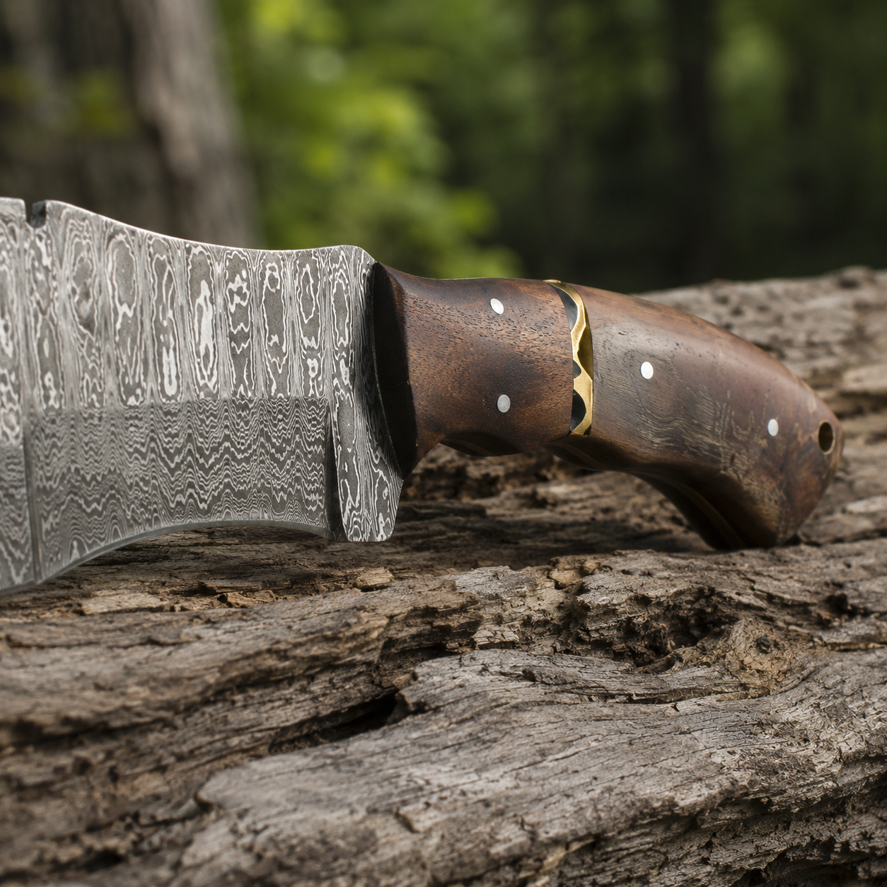 handmade Damascus tracker knife