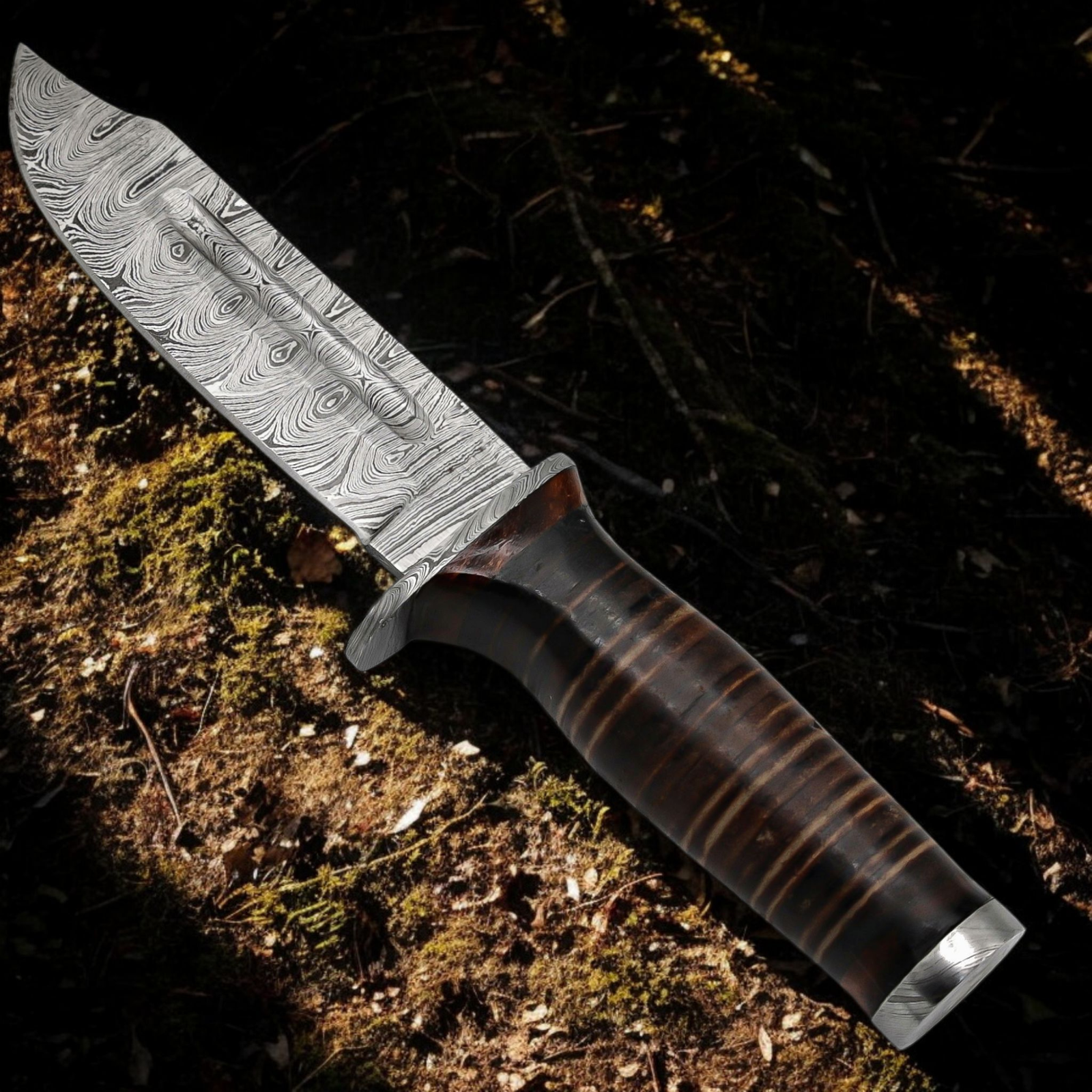 370-d-hunters-damascus-steel-hunting-knife (4) 370 D Hunters handmade Damascus steel clip point hunting knife with brown leather sheath
